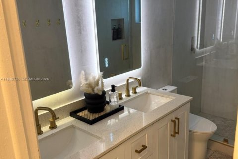 Villa ou maison à vendre à Lauderhill, Floride: 3 chambres, 191.38 m2 № 2002206 - photo 3