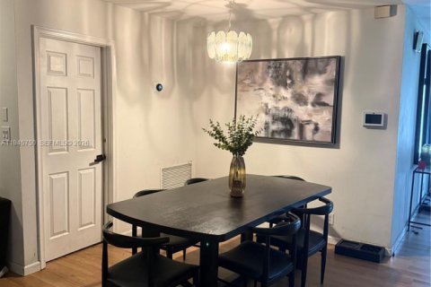 Villa ou maison à vendre à Lauderhill, Floride: 3 chambres, 191.38 m2 № 2002206 - photo 4