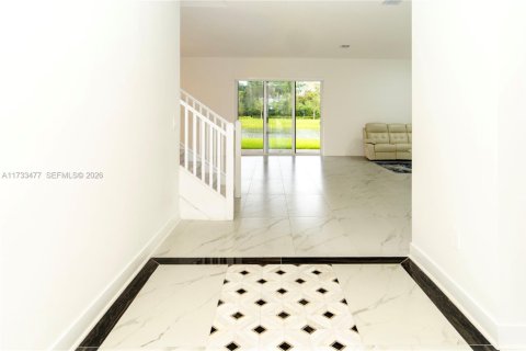 House in Davie, Florida 4 bedrooms № 1977419 - photo 19