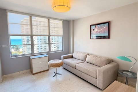 Copropriété à louer à Miami Beach, Floride: 2 chambres, 95.69 m2 № 2046972 - photo 18