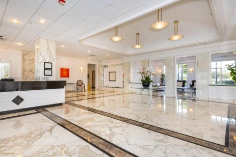 Copropriété à louer à Miami Beach, Floride: 2 chambres, 95.69 m2 № 2046972 - photo 21