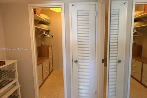 Copropriété à louer à Miami Beach, Floride: 2 chambres, 95.69 m2 № 2046972 - photo 16