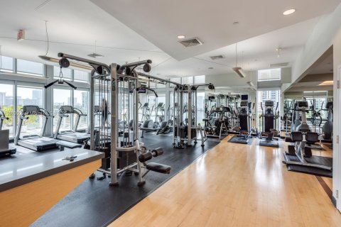 Condo in Miami, Florida, 1 bedroom  № 1941092 - photo 19