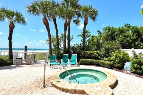Condominio en venta en Clearwater, Florida, 2 dormitorios, 117.52 m2 № 2309931 - foto 16