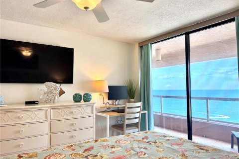 Condominio en venta en Clearwater, Florida, 2 dormitorios, 117.52 m2 № 2309931 - foto 24