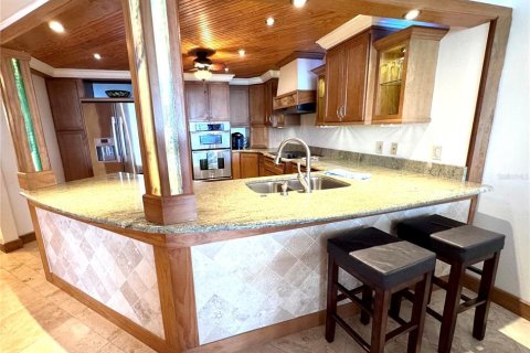 Condominio en venta en Clearwater, Florida, 2 dormitorios, 117.52 m2 № 2309931 - foto 21