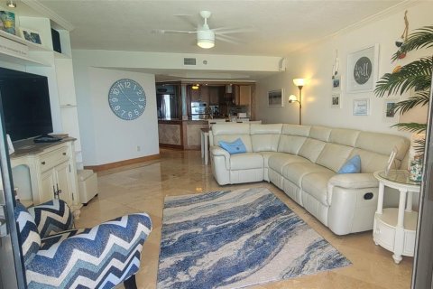 Condominio en venta en Clearwater, Florida, 2 dormitorios, 117.52 m2 № 2309931 - foto 19