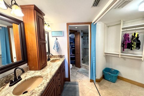 Condominio en venta en Clearwater, Florida, 2 dormitorios, 117.52 m2 № 2309931 - foto 27