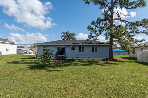 Casa en venta en Port Charlotte, Florida, 3 dormitorios, 121.52 m2 № 1421940 - foto 17