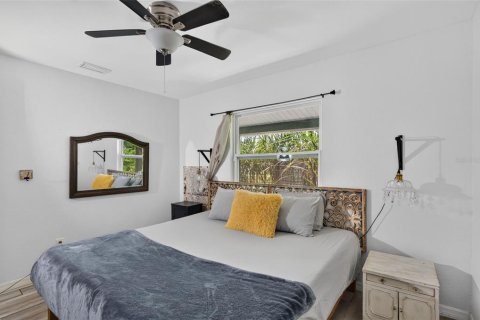 Villa ou maison à vendre à Largo, Floride: 4 chambres, 202.16 m2 № 2406573 - photo 29