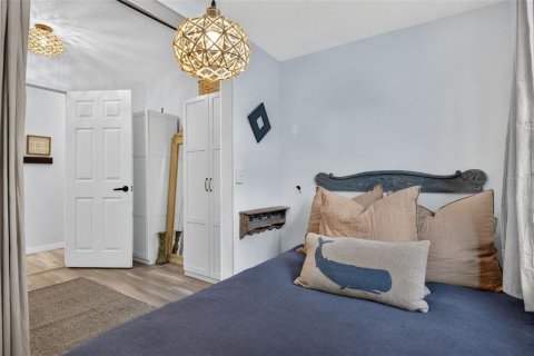 Villa ou maison à vendre à Largo, Floride: 4 chambres, 202.16 m2 № 2406573 - photo 18