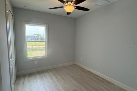 Casa en alquiler en Rotonda, Florida, 4 dormitorios, 185.34 m2 № 1670096 - foto 23