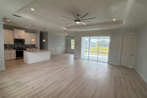 Casa en alquiler en Rotonda, Florida, 4 dormitorios, 185.34 m2 № 1670096 - foto 5