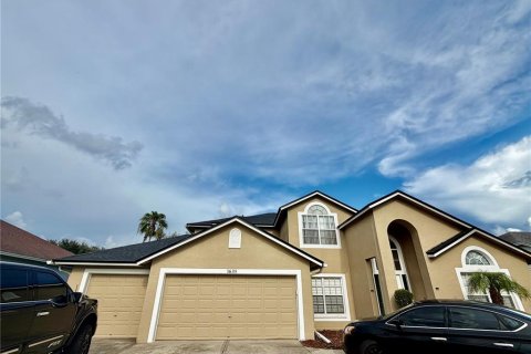 House in Brandon, Florida 5 bedrooms, 206.99 sq.m. № 2103351 - photo 4