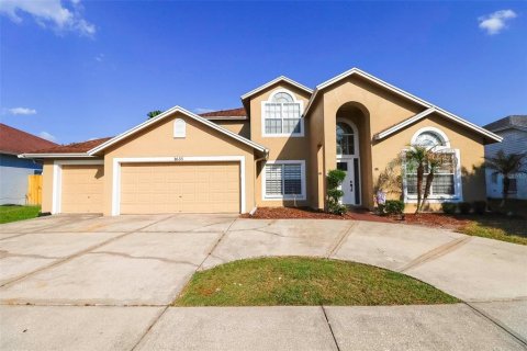 Villa ou maison à Brandon, Floride 5 chambres, 206.99 m2 № 2103351