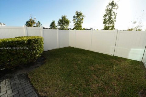 Casa en venta en Port St. Lucie, Florida, 3 dormitorios, 180.6 m2 № 2001947 - foto 13