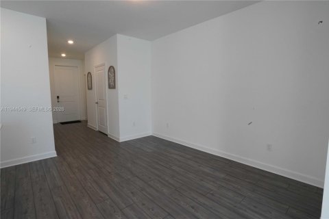 Casa en venta en Port St. Lucie, Florida, 3 dormitorios, 180.6 m2 № 2001947 - foto 18