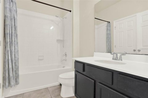 Casa en alquiler en Kissimmee, Florida, 5 dormitorios, 282.79 m2 № 1851052 - foto 27