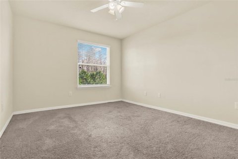 Casa en alquiler en Kissimmee, Florida, 5 dormitorios, 282.79 m2 № 1851052 - foto 22