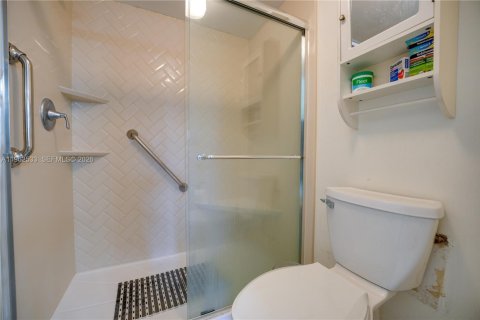 Condominio en venta en Sunrise, Florida, 2 dormitorios, 127.28 m2 № 2031529 - foto 20