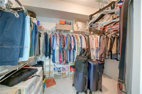 Condominio en venta en Sunrise, Florida, 2 dormitorios, 127.28 m2 № 2031529 - foto 23