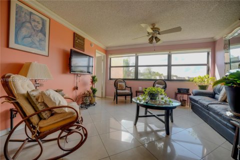 Condominio en venta en Sunrise, Florida, 2 dormitorios, 127.28 m2 № 2031529 - foto 27