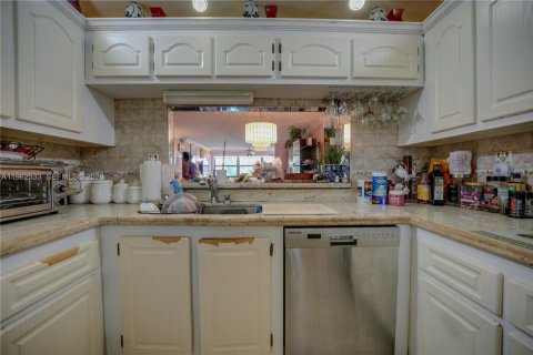 Condominio en venta en Sunrise, Florida, 2 dormitorios, 127.28 m2 № 2031529 - foto 7