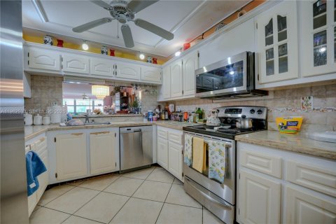 Condominio en venta en Sunrise, Florida, 2 dormitorios, 127.28 m2 № 2031529 - foto 8
