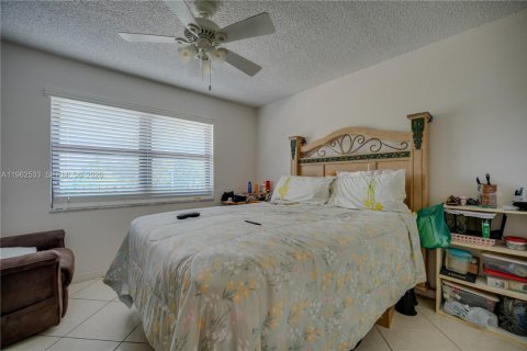 Condominio en venta en Sunrise, Florida, 2 dormitorios, 127.28 m2 № 2031529 - foto 13