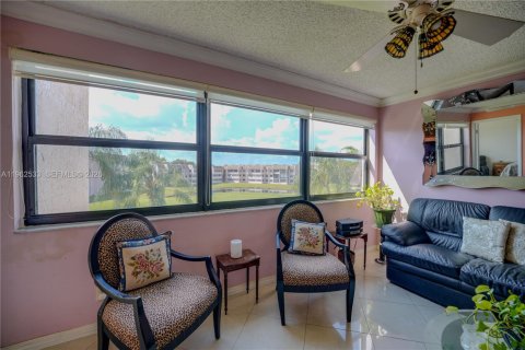 Condominio en venta en Sunrise, Florida, 2 dormitorios, 127.28 m2 № 2031529 - foto 26