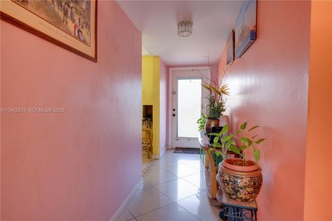 Condominio en venta en Sunrise, Florida, 2 dormitorios, 127.28 m2 № 2031529 - foto 11