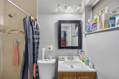 Купить виллу или дом в Дирфилд-Бич, Флорида 3 спальни, 113.71м2, № 2040292 - фото 11