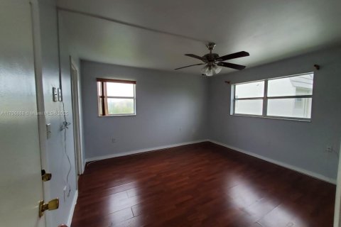 Copropriété à vendre à Sunrise, Floride: 2 chambres, 78.97 m2 № 1864148 - photo 11