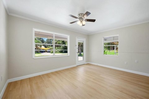 Villa ou maison à vendre à Venice, Floride: 2 chambres, 83.72 m2 № 2304339 - photo 7