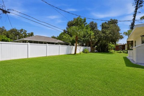 Villa ou maison à vendre à Venice, Floride: 2 chambres, 83.72 m2 № 2304339 - photo 27