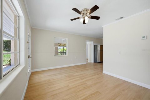 Villa ou maison à vendre à Venice, Floride: 2 chambres, 83.72 m2 № 2304339 - photo 8