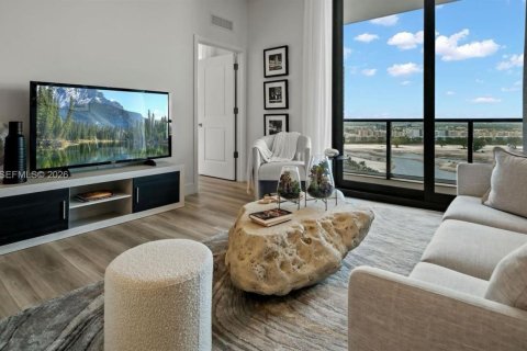 Condominio en venta en Hallandale Beach, Florida, 2 dormitorios № 2044877 - foto 26