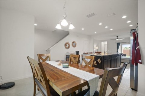 Adosado en venta en Davenport, Florida, 3 dormitorios, 156.91 m2 № 1813561 - foto 5