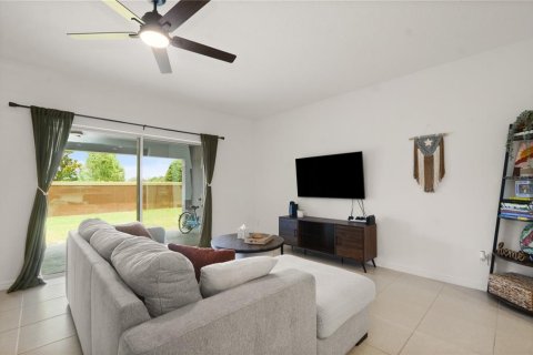 Adosado en venta en Davenport, Florida, 3 dormitorios, 156.91 m2 № 1813561 - foto 13