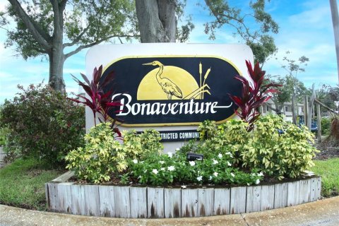 Copropriété à vendre à Palm Harbor, Floride: 2 chambres, 83.61 m2 № 1907470 - photo 2