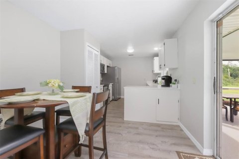 Casa en venta en Deltona, Florida, 3 dormitorios, 124.21 m2 № 2383890 - foto 9