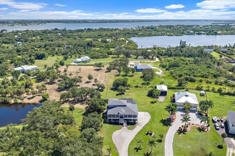 House in Terra Ceia, Florida 4 bedrooms, 400.22 sq.m. № 2396305 - photo 27