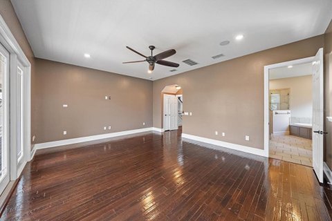 House in Terra Ceia, Florida 4 bedrooms, 400.22 sq.m. № 2396305 - photo 18