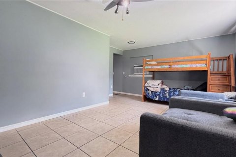 Casa en venta en Plant City, Florida, 3 dormitorios, 139.63 m2 № 2349141 - foto 9