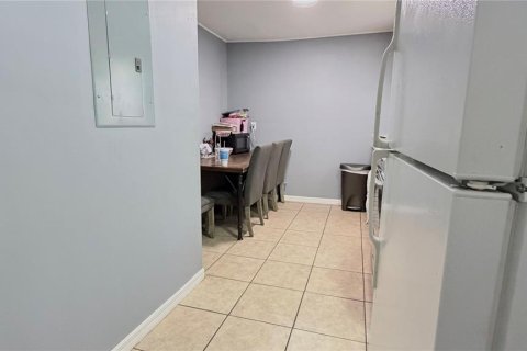 Casa en venta en Plant City, Florida, 3 dormitorios, 139.63 m2 № 2349141 - foto 7
