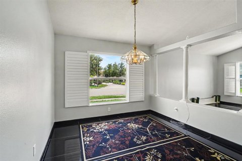 Villa ou maison à vendre à Orlando, Floride: 4 chambres, 164.53 m2 № 2204703 - photo 15