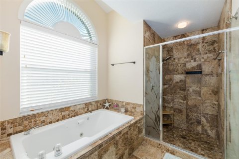 Villa ou maison à vendre à New Port Richey, Floride: 3 chambres, 176.14 m2 № 2415307 - photo 22