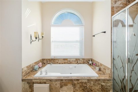 Villa ou maison à vendre à New Port Richey, Floride: 3 chambres, 176.14 m2 № 2415307 - photo 20