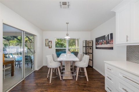 Villa ou maison à vendre à New Port Richey, Floride: 3 chambres, 176.14 m2 № 2415307 - photo 7