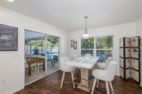 Villa ou maison à vendre à New Port Richey, Floride: 3 chambres, 176.14 m2 № 2415307 - photo 8